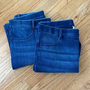 Time and Tru high rise Skinny Jeans Large (2 pair)